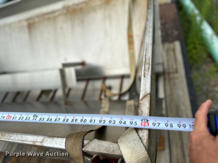 image for item JD9022 Monroe  spreader