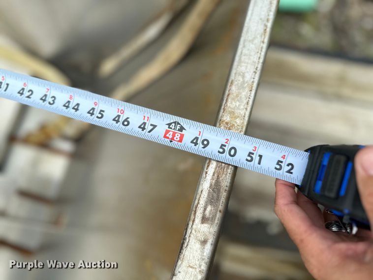 image for item JD9022 Monroe  spreader