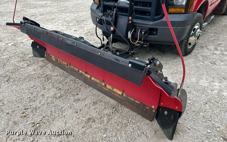 image for item JX9022 2006 Ford  F350 Super Duty  flatbed pickup truck