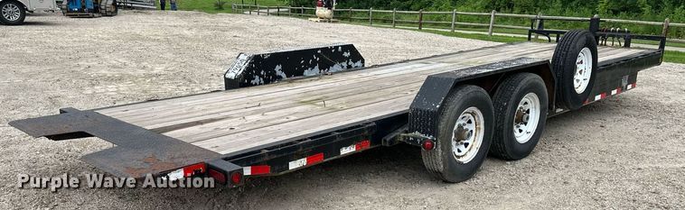 image for item JX9025 2011 PJ  tilt deck equipment trailer