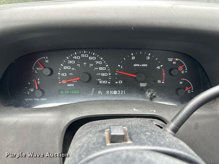 image for item JX9026 2004 Ford  F350 Super Duty  flatbed pickup truck