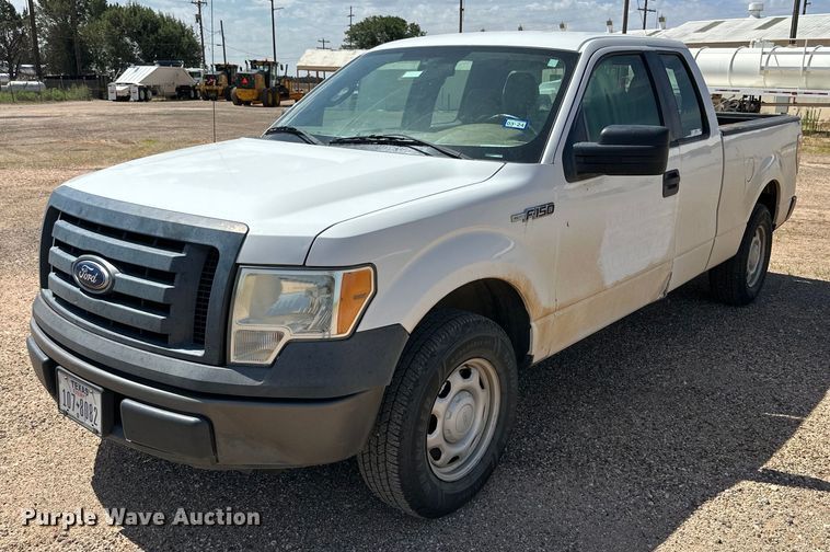 image for item KM9834 2010 Ford F150 XL  SuperCab pickup truck