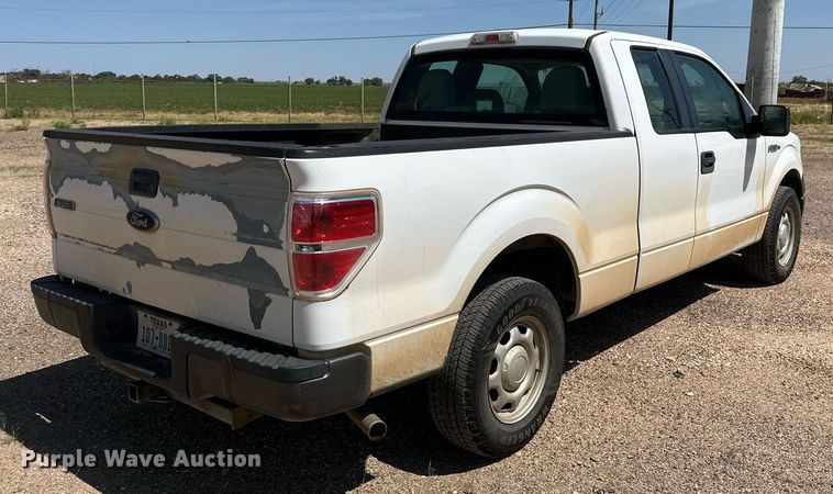 image for item KM9834 2010 Ford F150 XL  SuperCab pickup truck