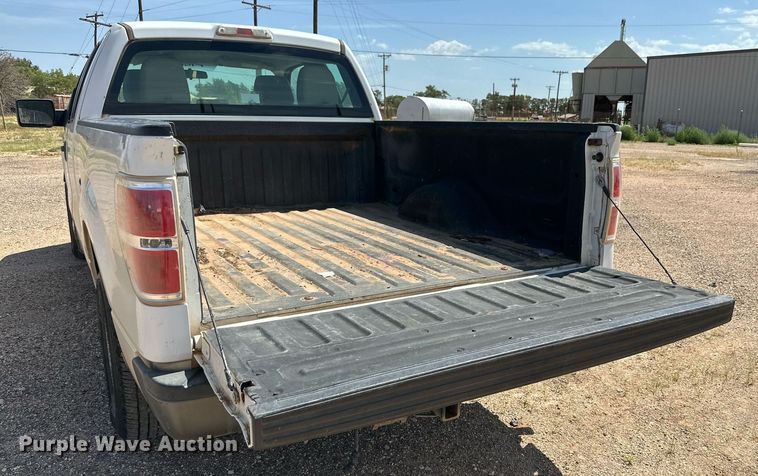 image for item KM9834 2010 Ford F150 XL  SuperCab pickup truck