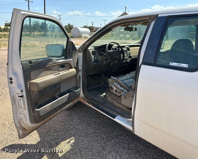 image for item KM9834 2010 Ford F150 XL  SuperCab pickup truck