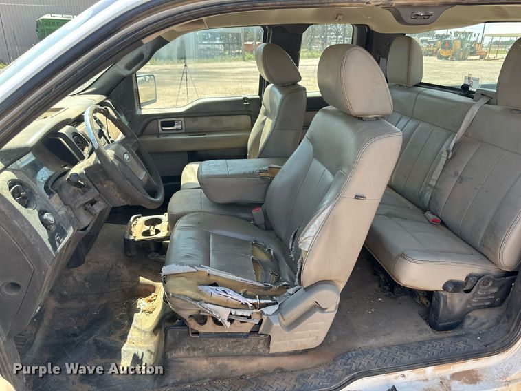 image for item KM9834 2010 Ford F150 XL  SuperCab pickup truck