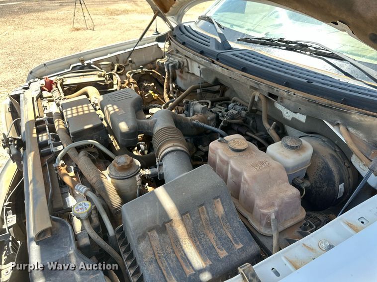 image for item KM9834 2010 Ford F150 XL  SuperCab pickup truck