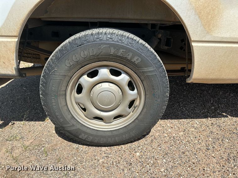 image for item KM9834 2010 Ford F150 XL  SuperCab pickup truck