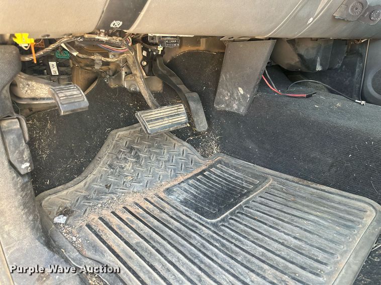 image for item KM9835 2007 Chevrolet Silverado 2500HD  pickup truck