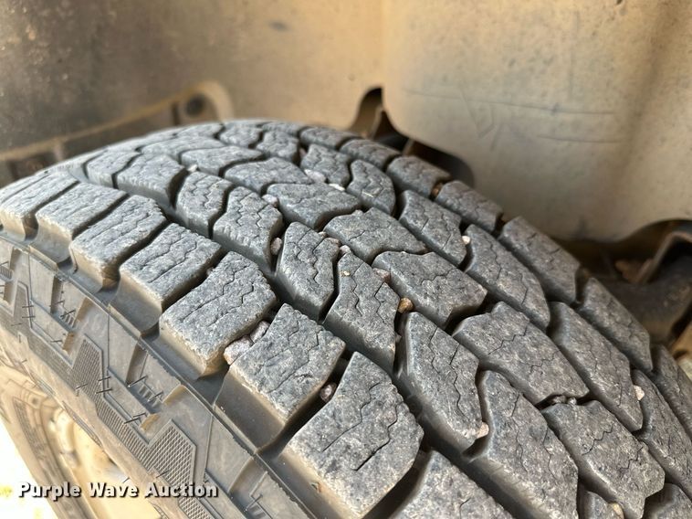 image for item KM9835 2007 Chevrolet Silverado 2500HD  pickup truck