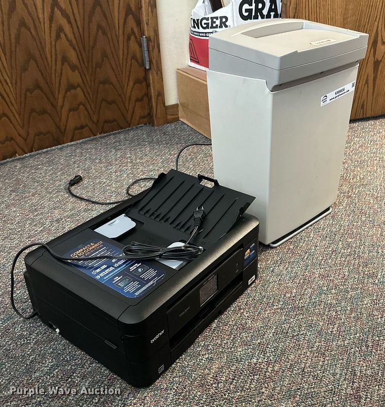 image for item KM9836 Office supplies and equipment