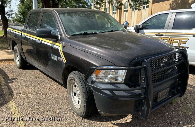 image for item KM9837 2017 Dodge Ram 1500  Crew Cab pickup truck