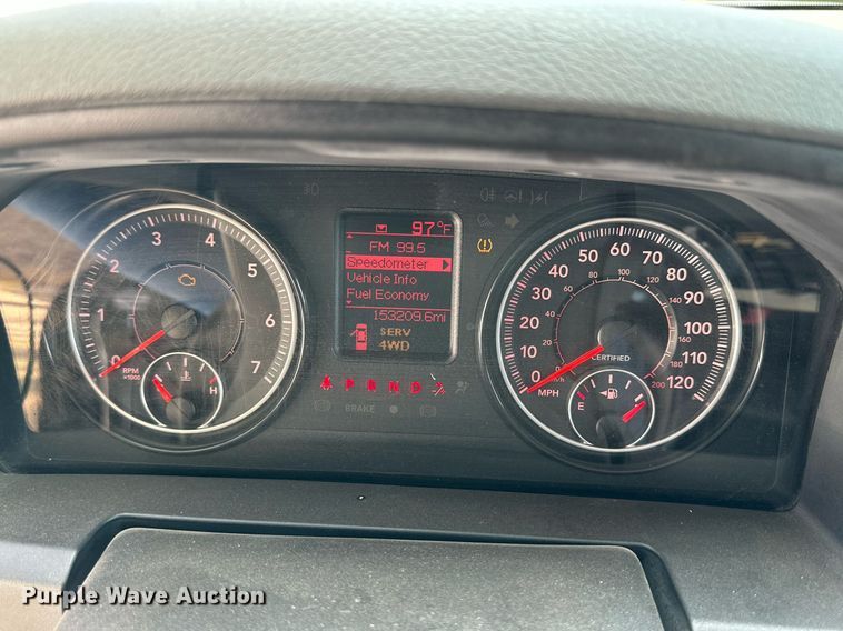 image for item KM9837 2017 Dodge Ram 1500  Crew Cab pickup truck