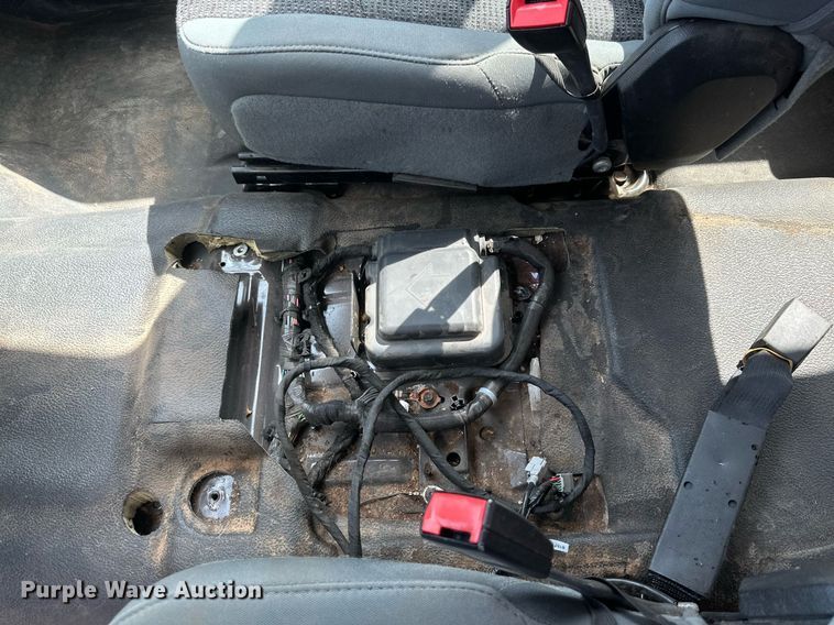 image for item KM9837 2017 Dodge Ram 1500  Crew Cab pickup truck