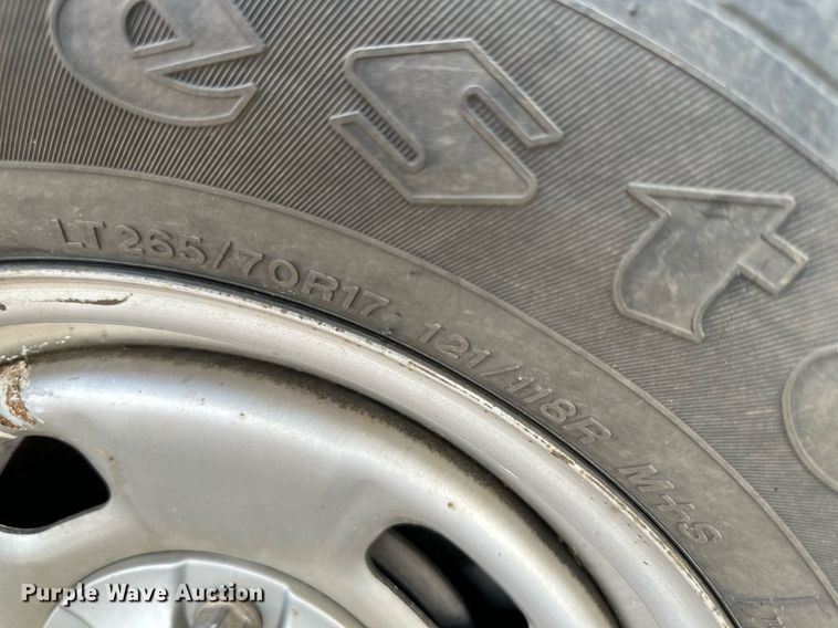 image for item KM9837 2017 Dodge Ram 1500  Crew Cab pickup truck