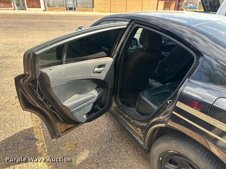 image for item KM9838 2016 Dodge Charger Police