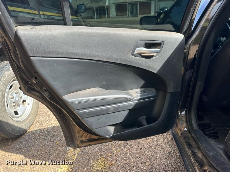 image for item KM9838 2016 Dodge Charger Police