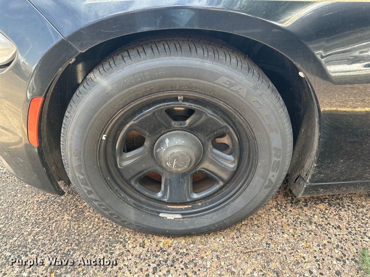 image for item KM9838 2016 Dodge Charger Police