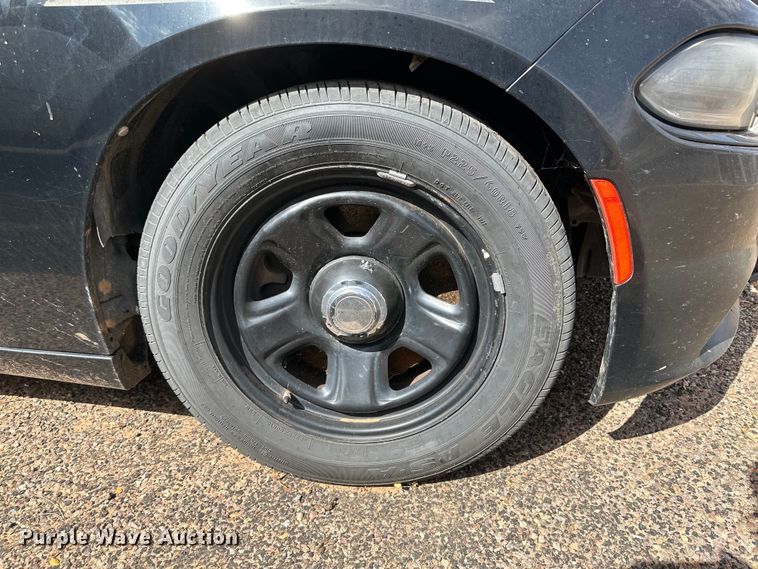 image for item KM9838 2016 Dodge Charger Police