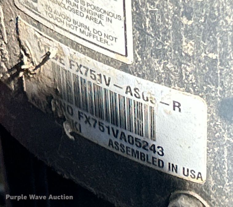 image for item LE9699 Gravely 252Z  ZTR lawn mower