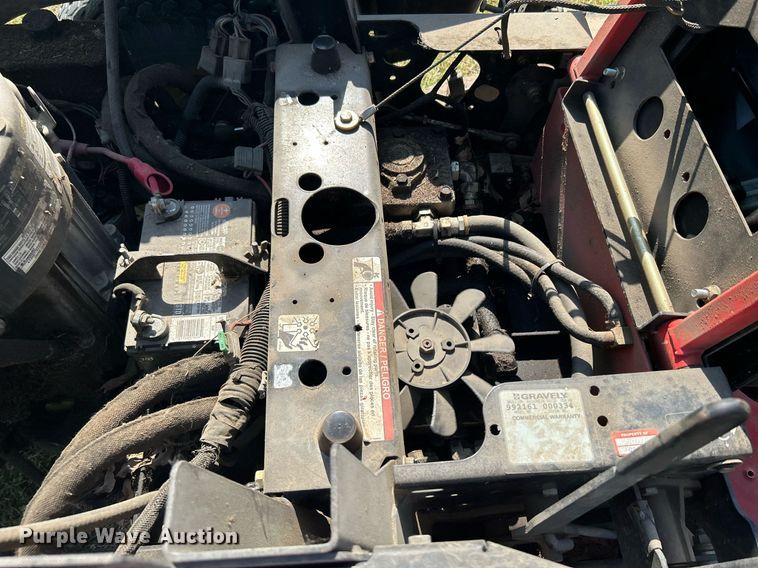 image for item LE9699 Gravely 252Z  ZTR lawn mower