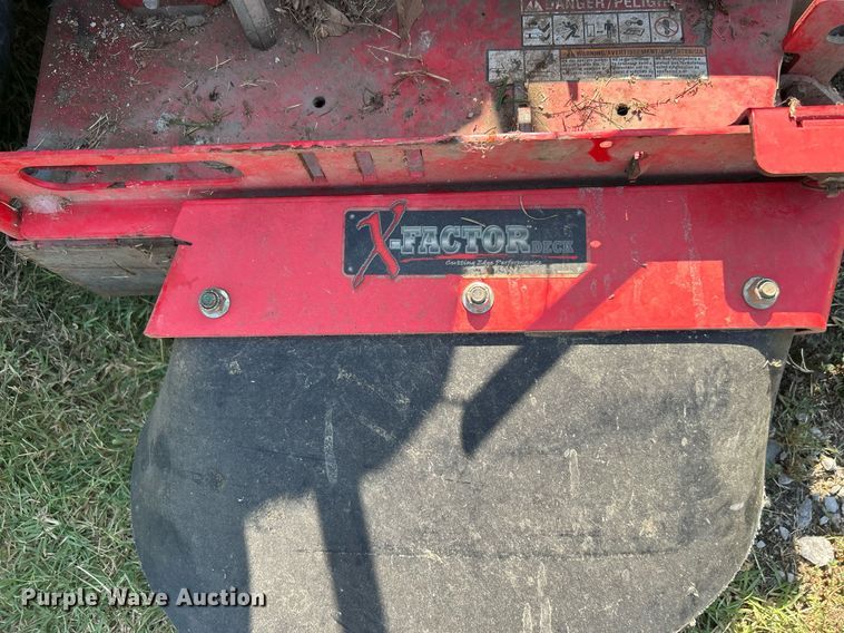 image for item LE9699 Gravely 252Z  ZTR lawn mower