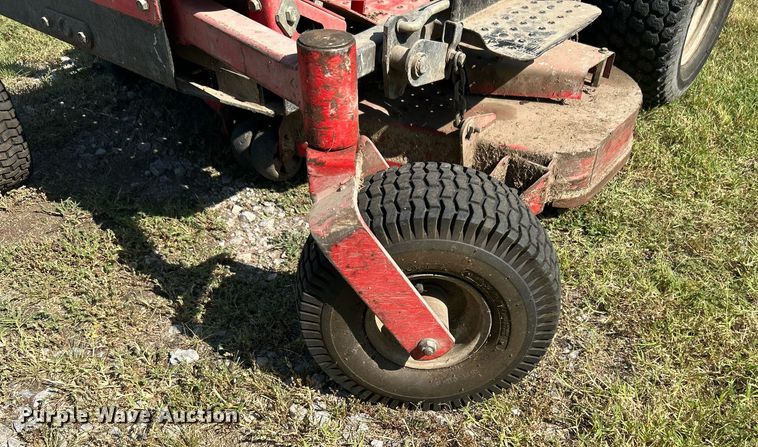 image for item LE9699 Gravely 252Z  ZTR lawn mower