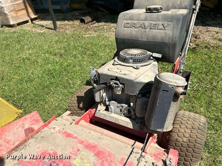 image for item LE9700 Gravely Pro-1336G  lawn mower