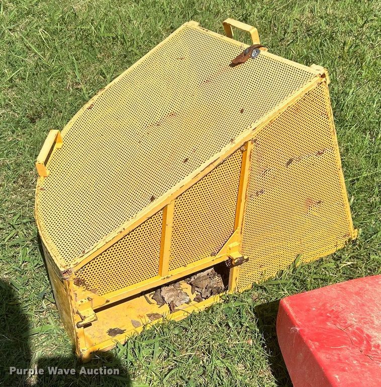 image for item LE9700 Gravely Pro-1336G  lawn mower