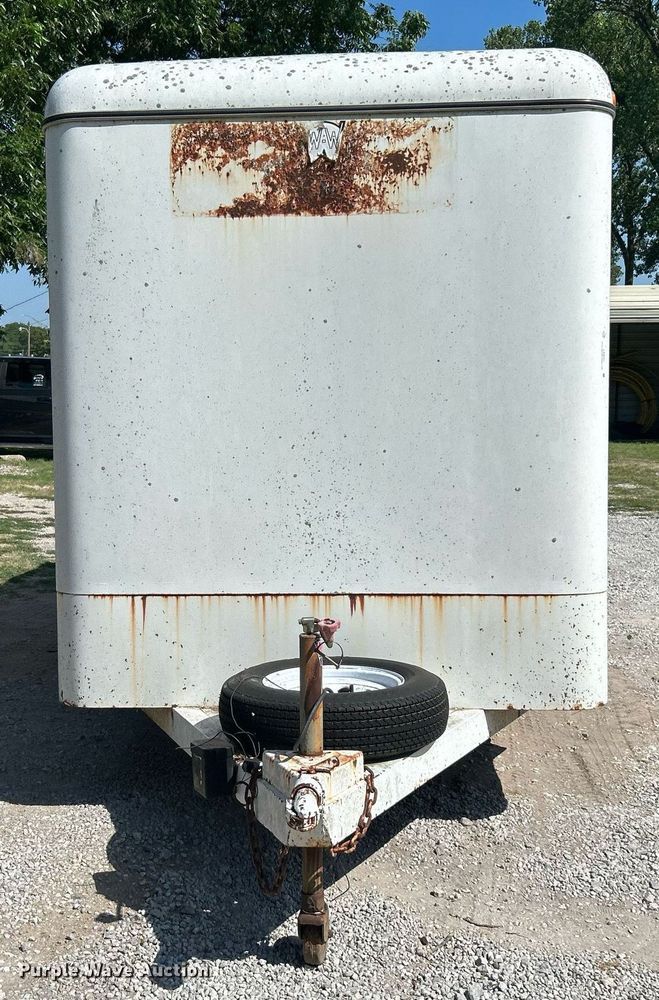 image for item LE9701 1998 W-W Trailer  enclosed cargo trailer