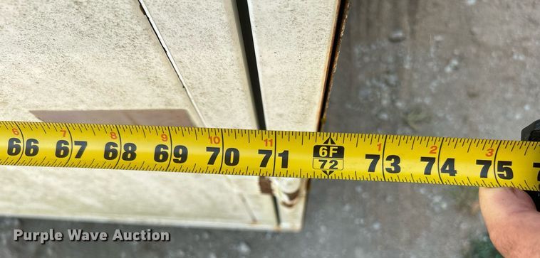 image for item LE9701 1998 W-W Trailer  enclosed cargo trailer