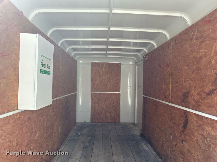 image for item LE9701 1998 W-W Trailer  enclosed cargo trailer