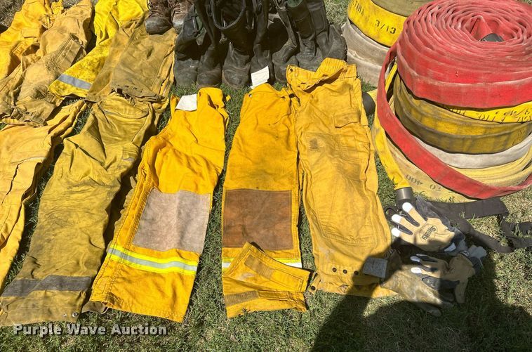 image for item LE9702 Fire fighting equipment