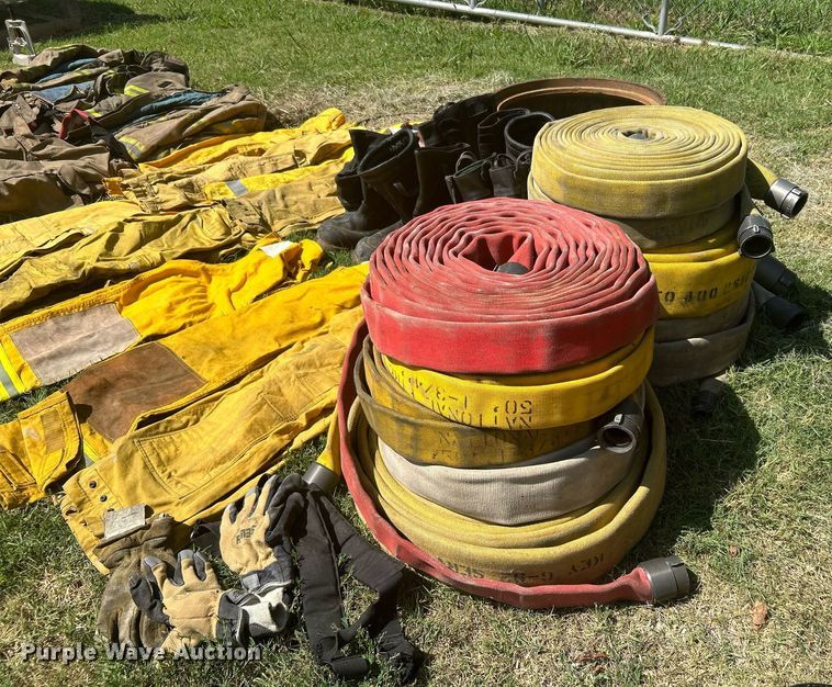 image for item LE9702 Fire fighting equipment