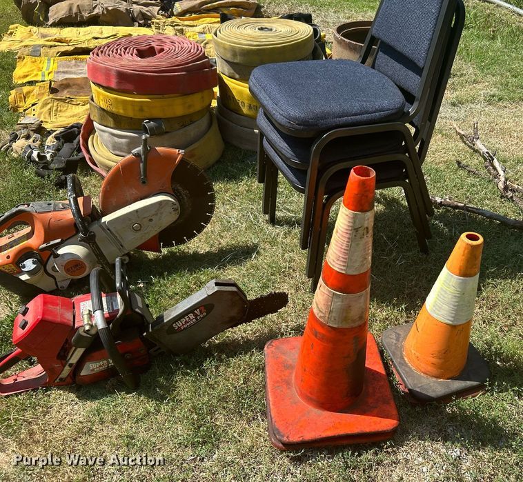 image for item LE9702 Fire fighting equipment