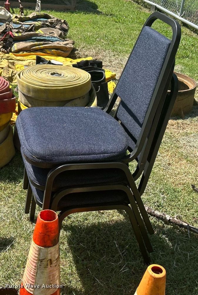 image for item LE9702 Fire fighting equipment