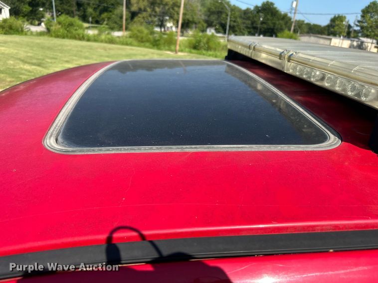 image for item LE9703 2004 Ford F150  SuperCrew pickup truck