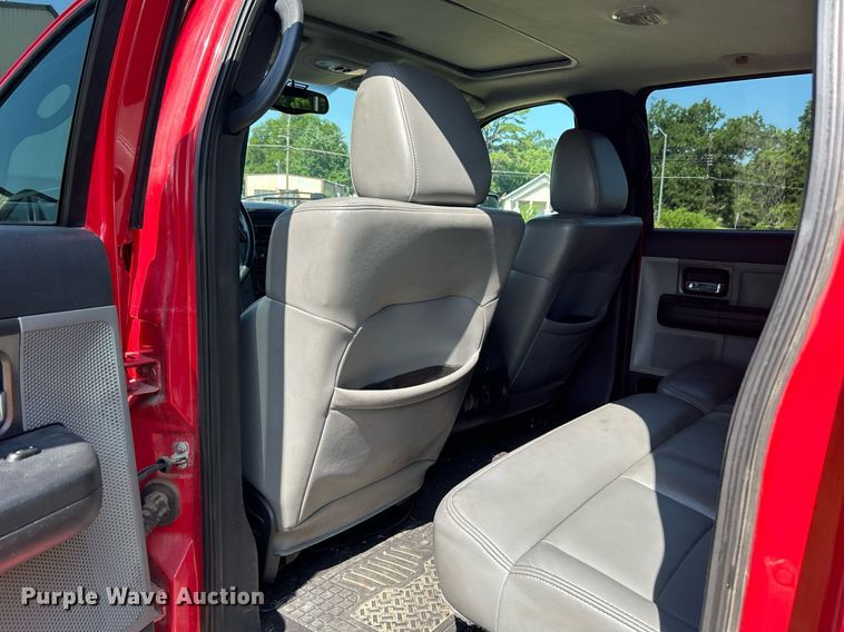 image for item LE9703 2004 Ford F150  SuperCrew pickup truck