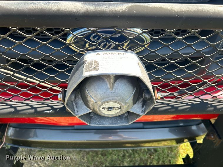 image for item LE9703 2004 Ford F150  SuperCrew pickup truck