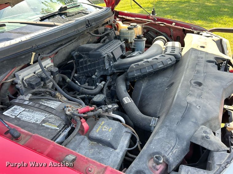 image for item LE9703 2004 Ford F150  SuperCrew pickup truck