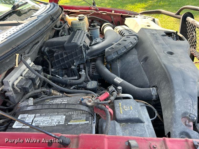 image for item LE9703 2004 Ford F150  SuperCrew pickup truck