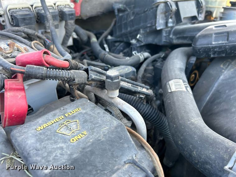 image for item LE9703 2004 Ford F150  SuperCrew pickup truck