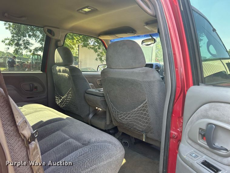 image for item LE9704 1999 Chevrolet K3500  Crew Cab brush fire truck