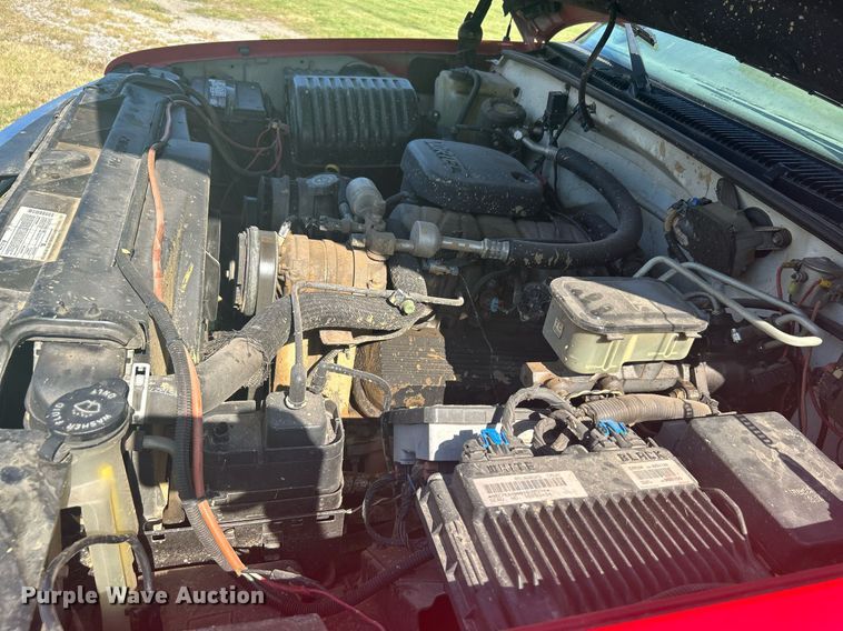 image for item LE9704 1999 Chevrolet K3500  Crew Cab brush fire truck