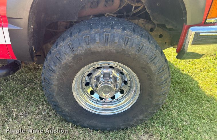 image for item LE9704 1999 Chevrolet K3500  Crew Cab brush fire truck