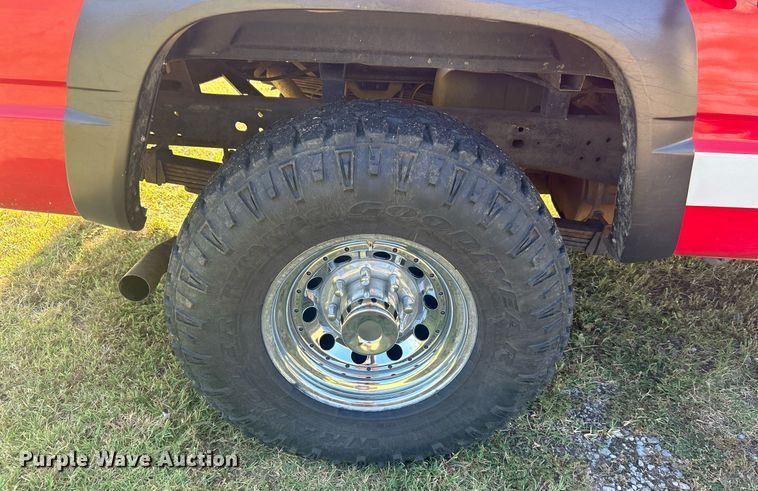 image for item LE9704 1999 Chevrolet K3500  Crew Cab brush fire truck