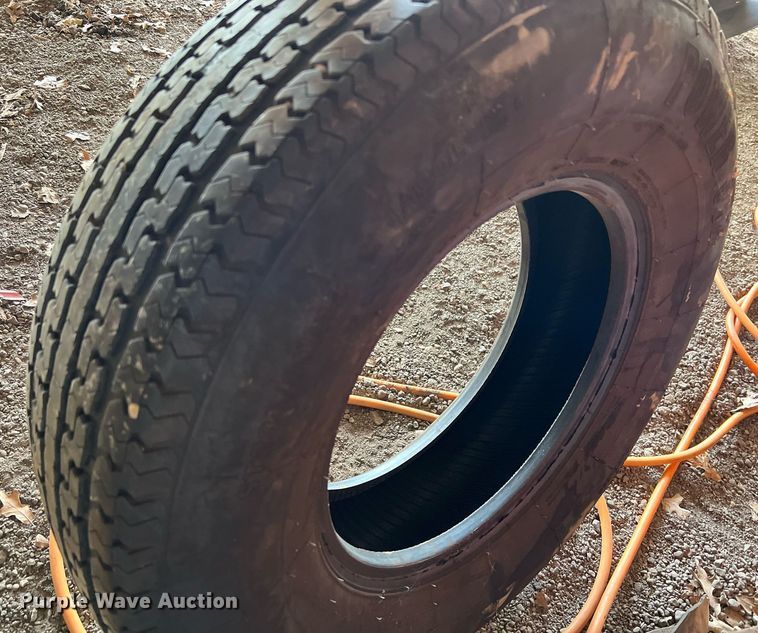 image for item LF9337 (3) tires