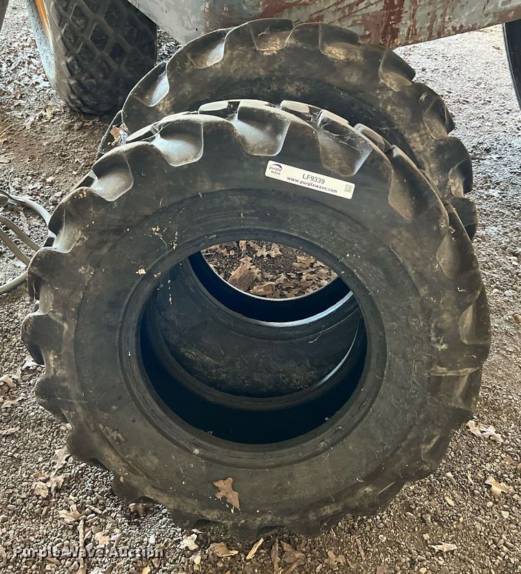 image for item LF9339 (5) tires