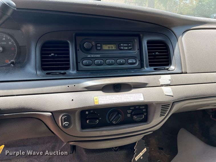 image for item LF9387 2008 Ford Crown Victoria Police Interceptor