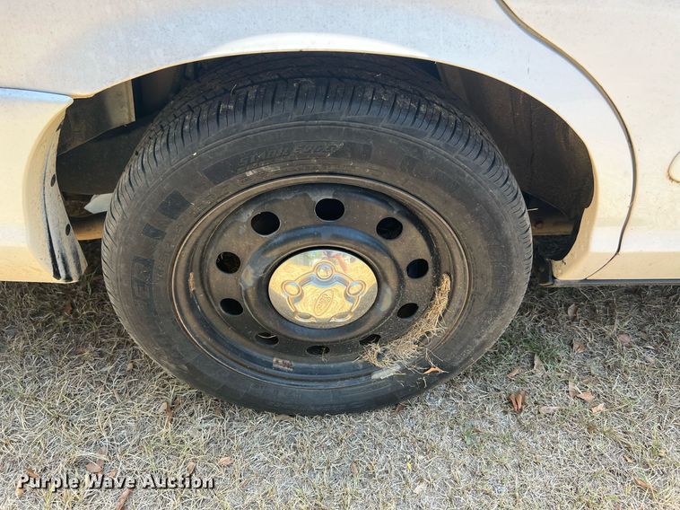 image for item LF9387 2008 Ford Crown Victoria Police Interceptor